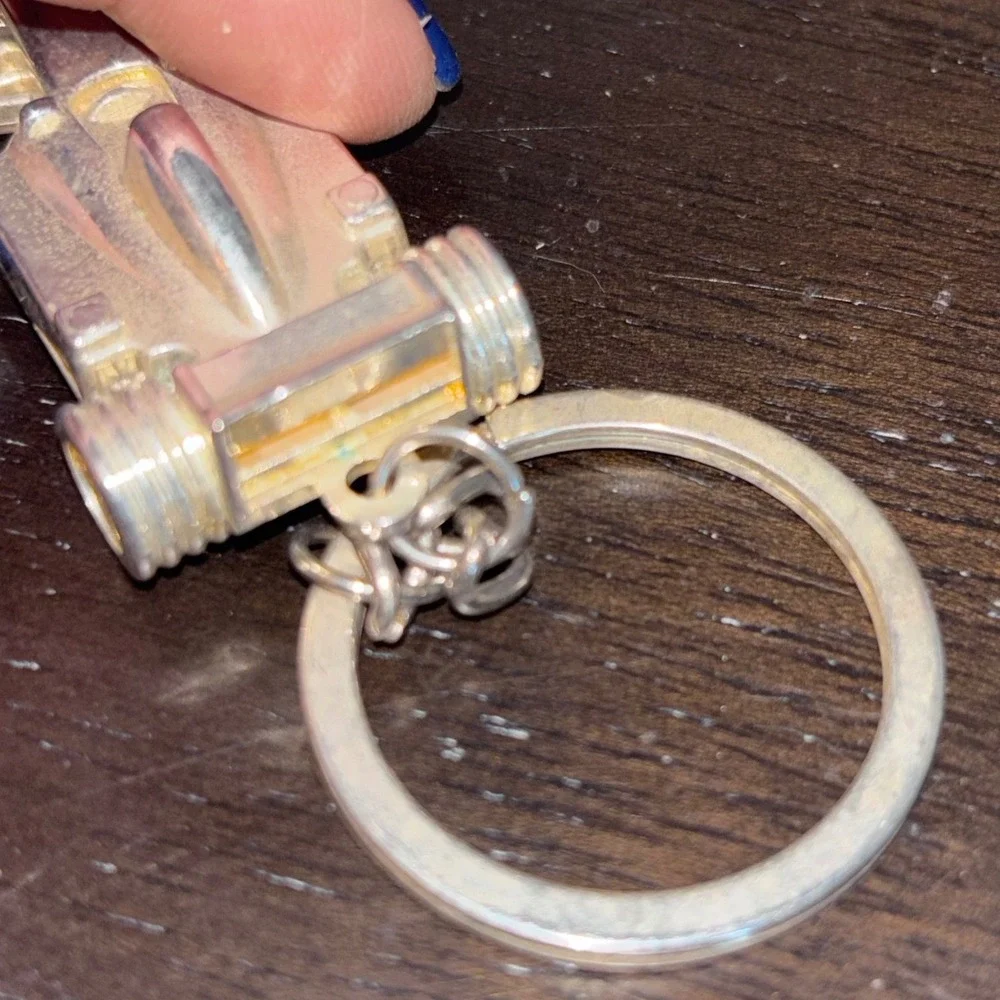 Vintage‎ | Silver Tone | Formula 1 Race Car | Keychain | F1 Sports Car Key Ring